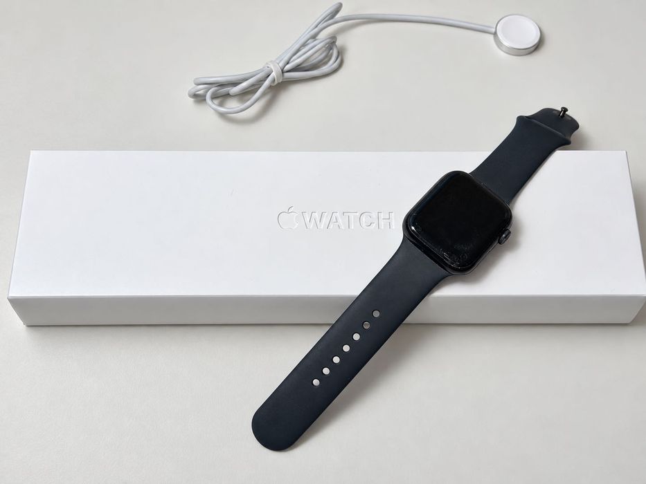 Apple Watch Series 8 GPS + Cellular 45 mm – bateria 86%