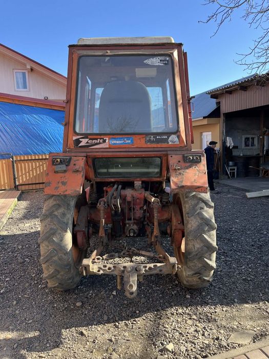 Продаю трактор. Т-25