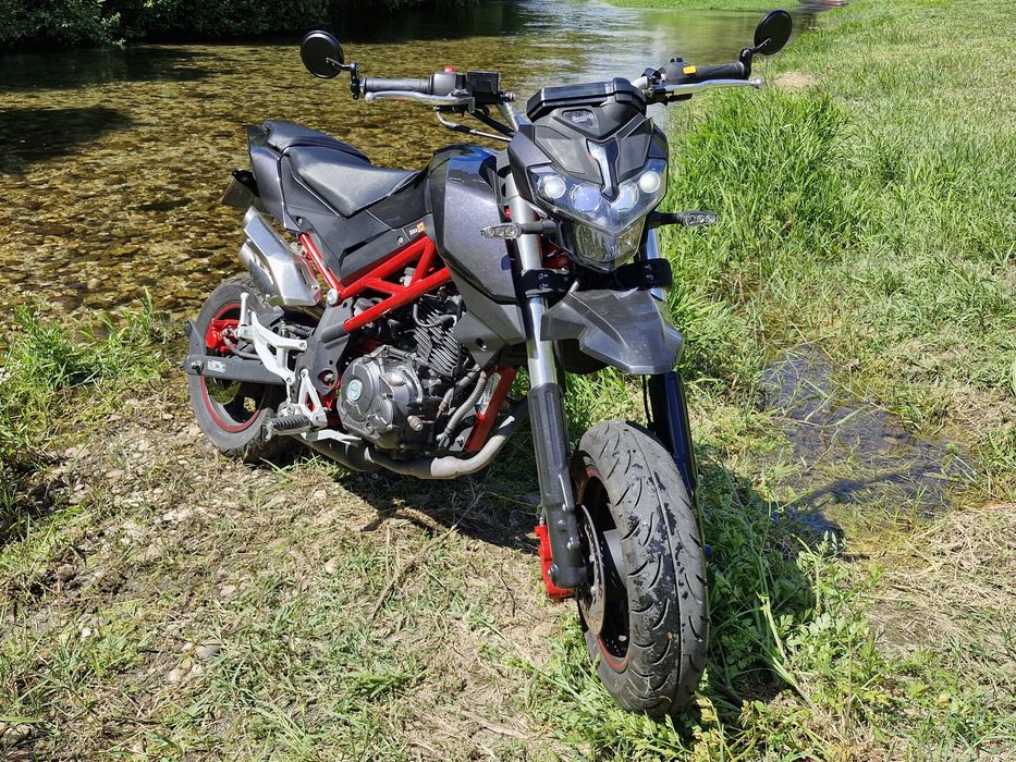 Benelli TNT 125