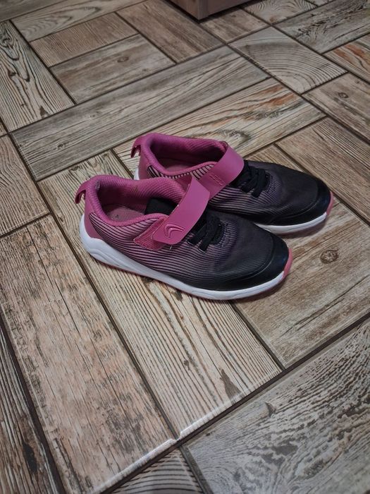 Кросівки дитячі б/в