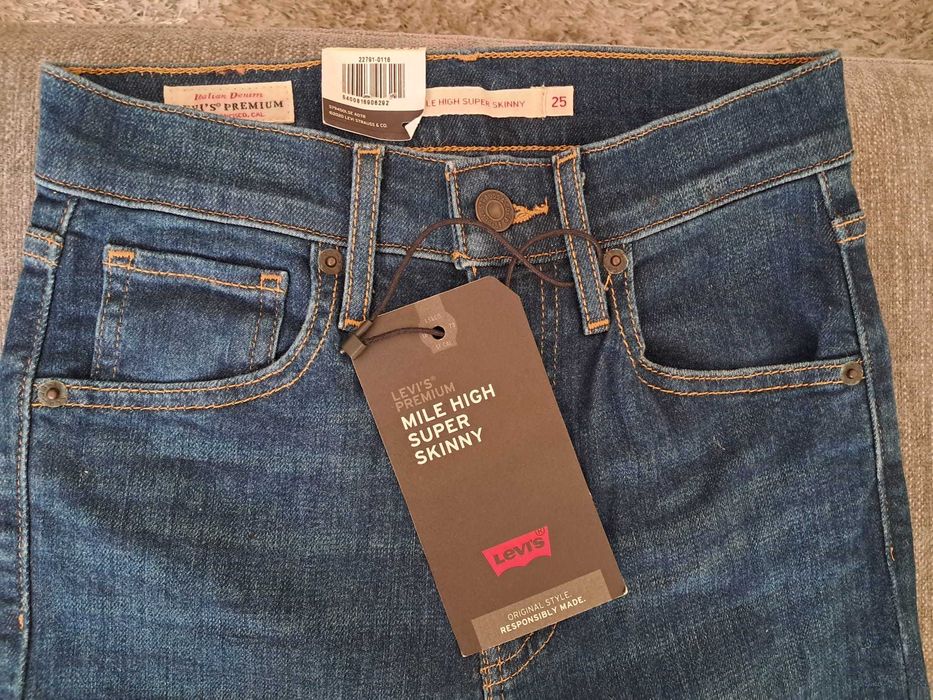 Calças ganga NOVAS LEVI'S