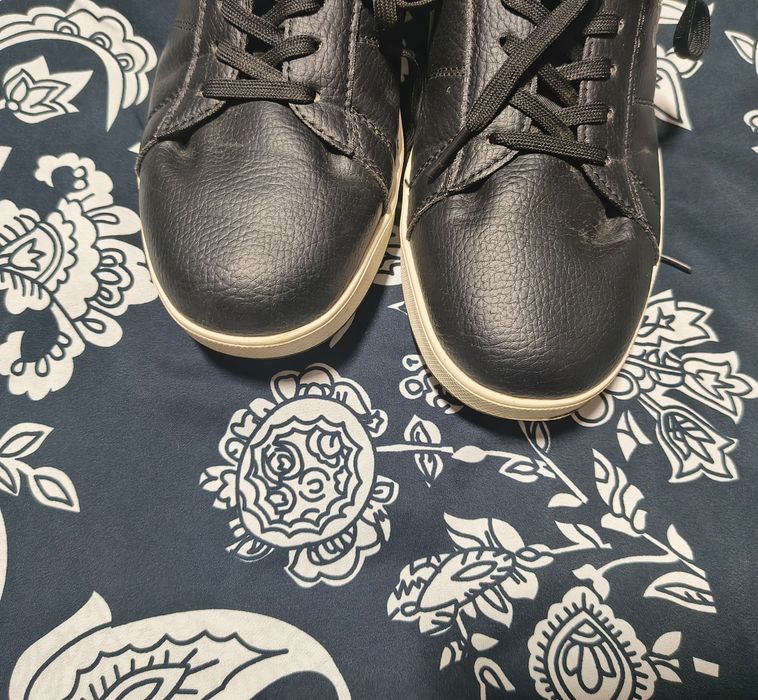 Buty sportowe sneakersy Ellesse roz. 40 buty sezonowe