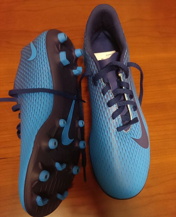Chuteiras novas 41 Nike com pitons