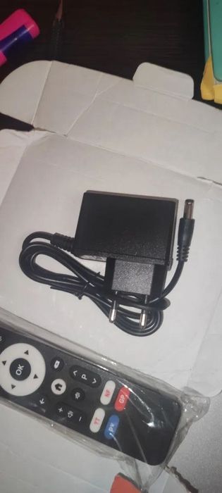 Продам нову Smart TV приставку H96Max M2 Plus