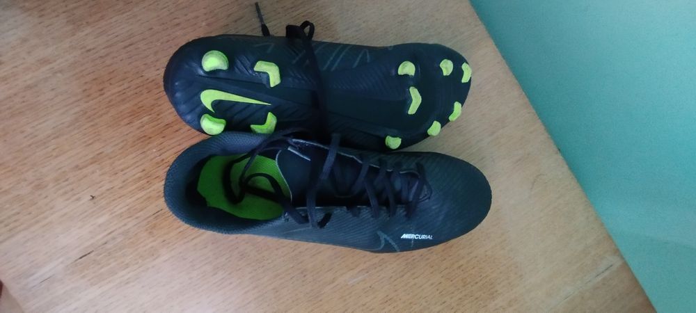 Nike mercurial  розмір40.5