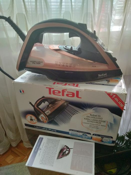 Продаю утюг Tefal FV  9845 EO в идеальном состоянии