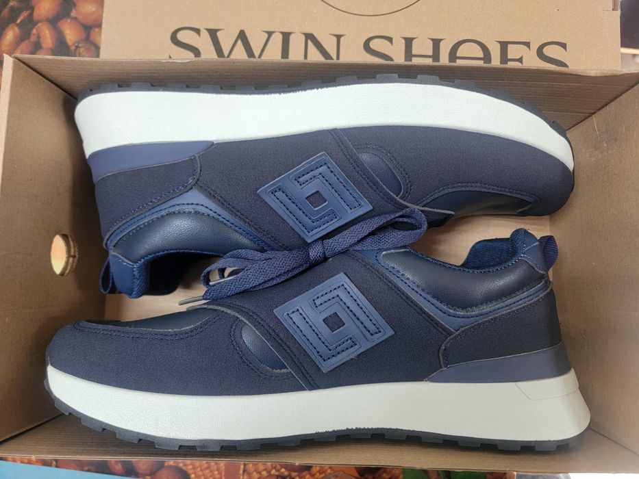 Чоловічі кросівки,  шкіра, 43 розмір