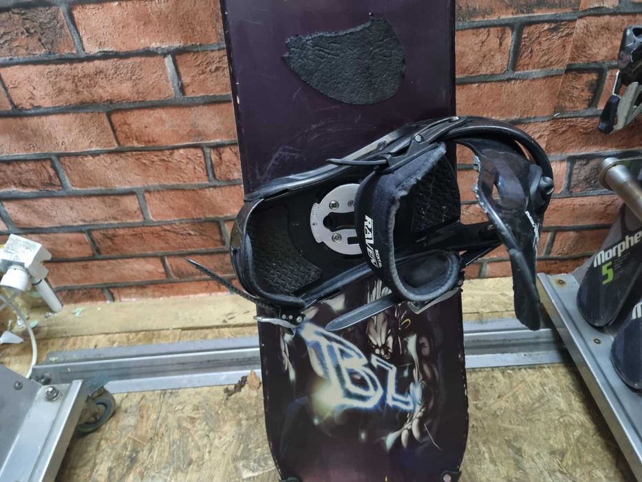 Deska Snovbord   149cm +Wiązania Raven rental.