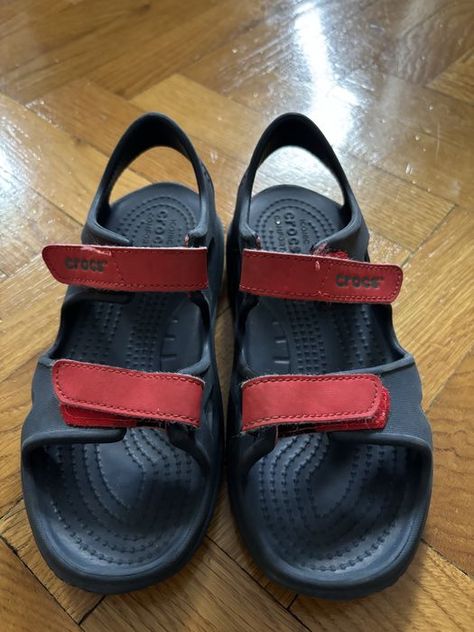 Crocs sandały J1
