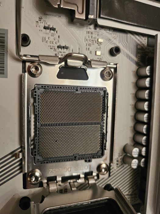 Материнська плата Asrock X870 PRO RS WIFI
