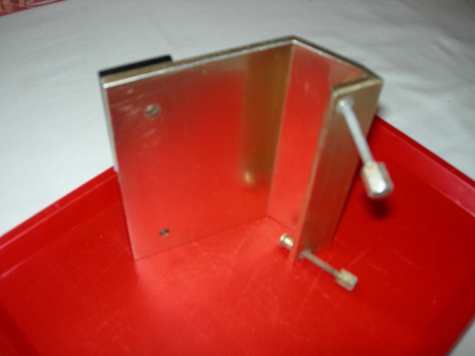 Puxador porta de rua.