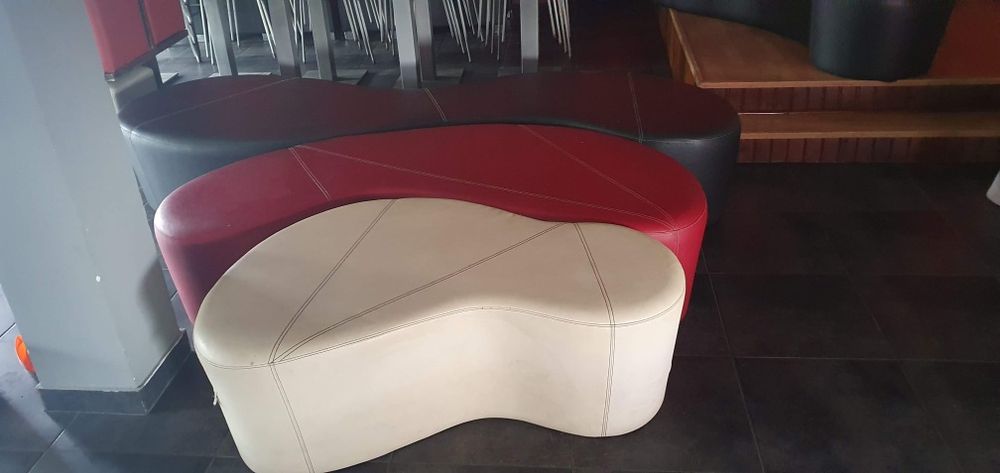 3 Sofas tamanho diferentes