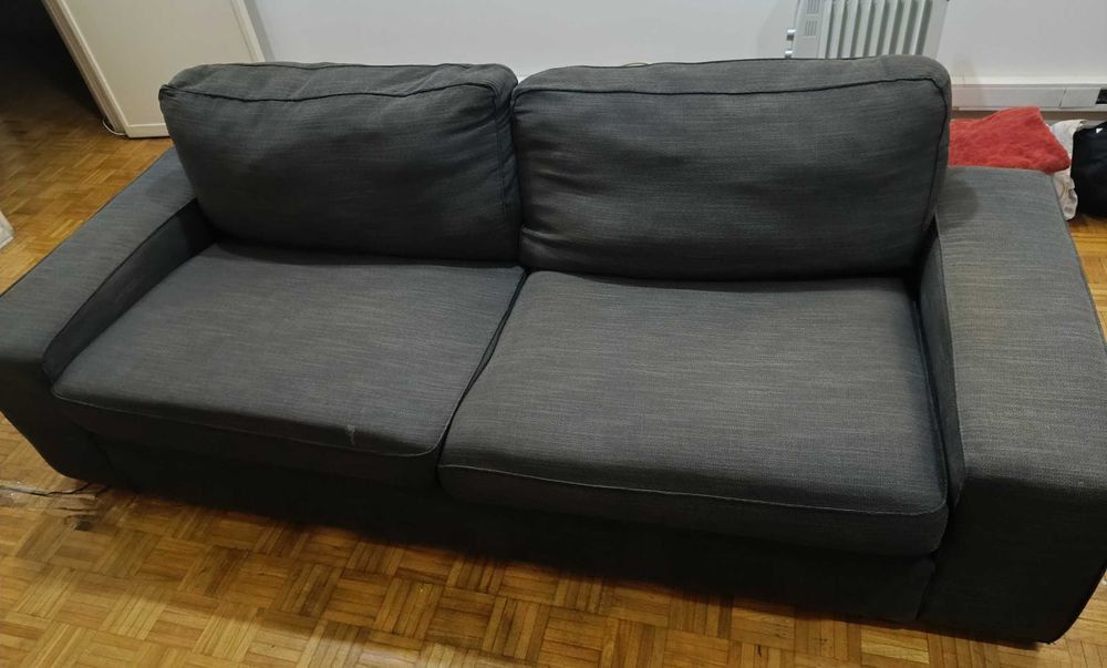 Sofá de 3 lugares cinzento