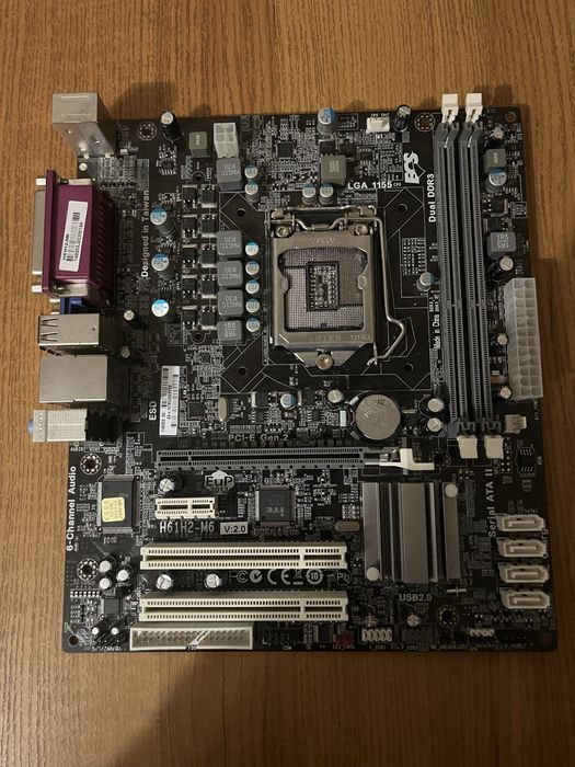 Материнська плата сокот 1155