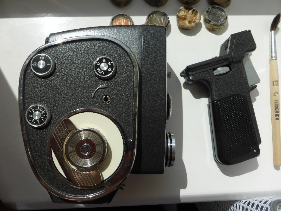 Kolekcjonerska kamera Quartz 8mm stan idealny antyk