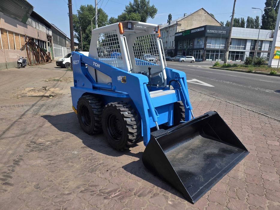 Навантажувач фронтальний TCM 607T