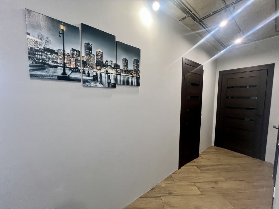 Продаж 2-кім. квартири 70м2 5 хв до Вікторії Гарденс 5 хв