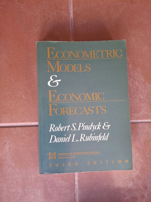 Livros de economia e econometria