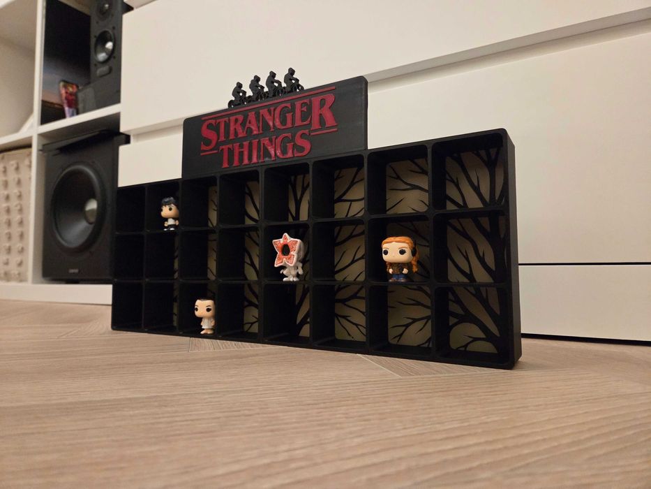 Półka na figurki Kinder Joy - Stranger Things