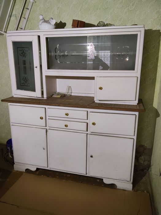 Kultowy kredens kuchenny PRL / Byfyj – retro, do renowacji