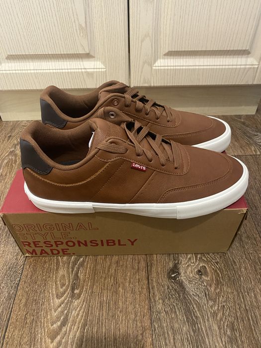 Чоловічі кеди Levi's