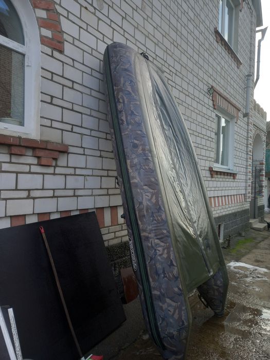 Лодка  спортекс 330