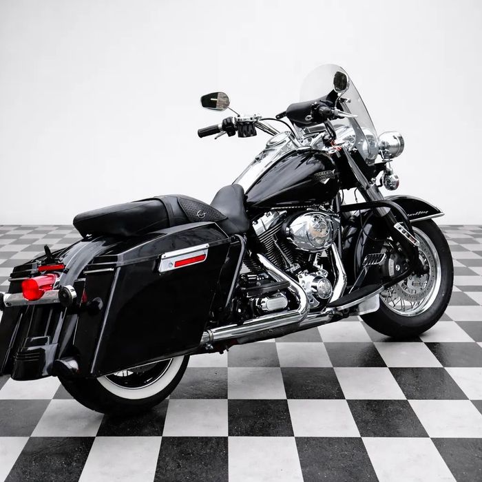 Harley-Davidson Road