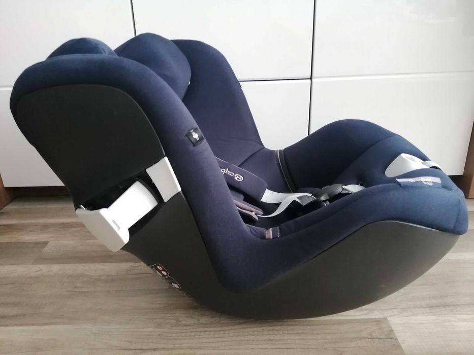 Fotelik samochodowy Cybex sirona M2 i size + baza