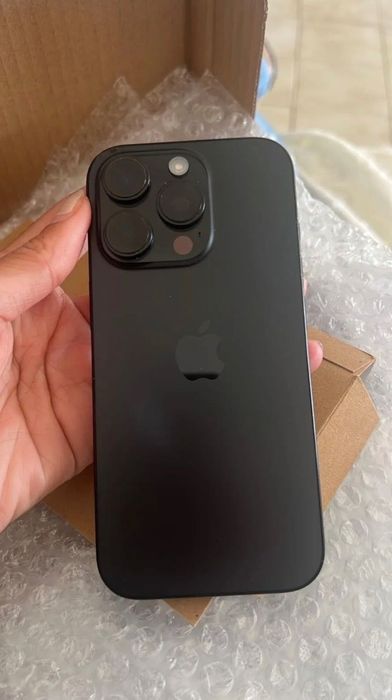 iPhone 16 pro usado