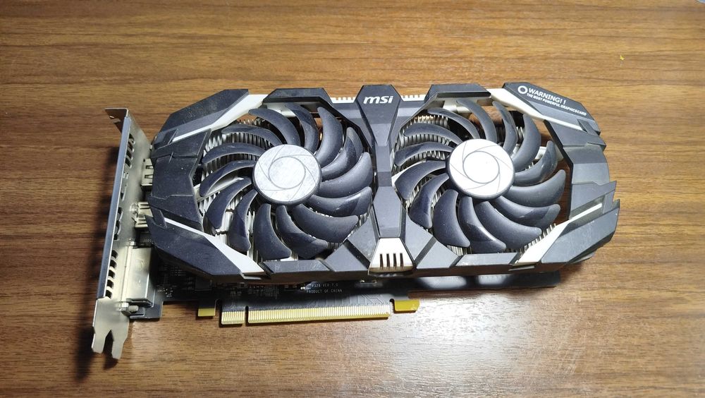 Видеокарта MSI GeForce GTX 1060 6Gb OCV1 в идеале, на пломбах.