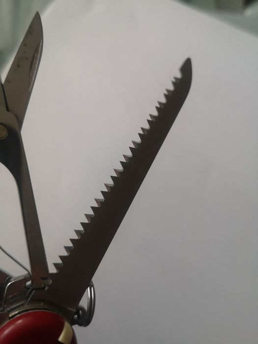 Victorinox Huntsman 15 funkcji