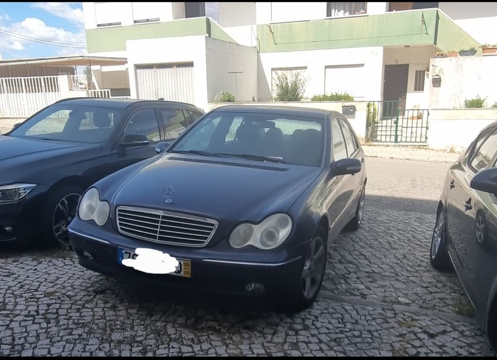 Mercedes C220 cdi CX Auto avariada