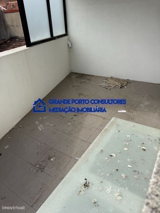 T2 Duplex  Matosinhos Sul - junto Av. Serpa Pinto