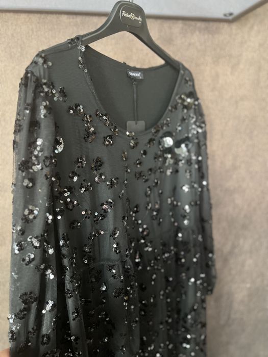 Шикарна сукня!!!