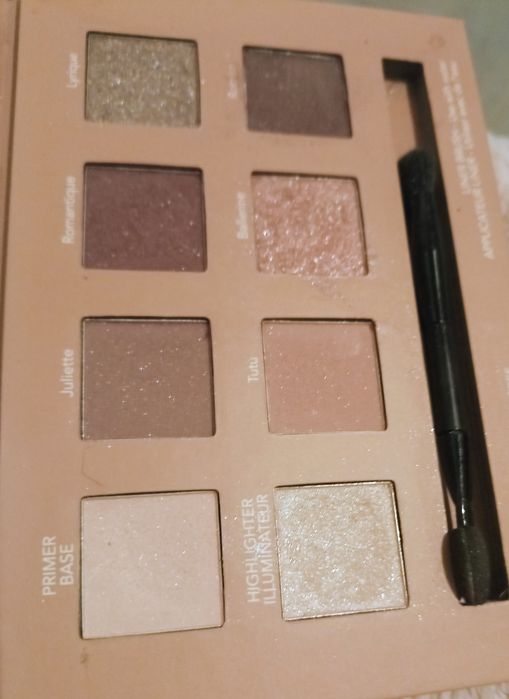 Paleta cieni nude Bourjois