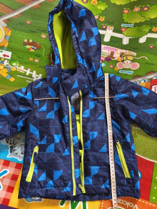 Куртка з капюшоном від бренду Lassie, розмір 86/92