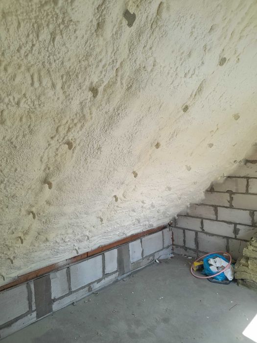 Ocieplanie Poddasza i Domu, Izolacje Pianą PUR i Celulozą