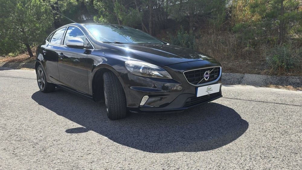 Volvo V40 2.0 D4 R-Design