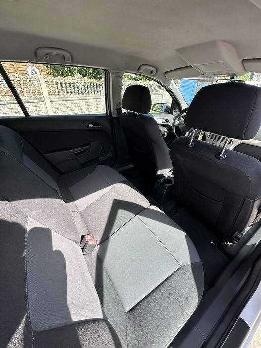 opel astra h універсал