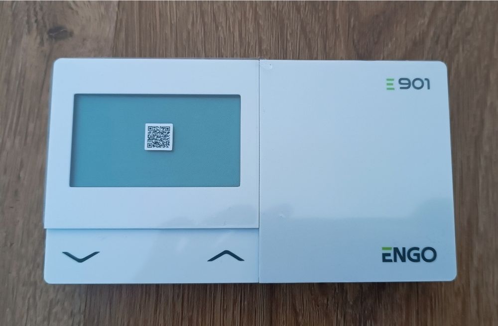ENGO E901 programowalny przewodowy termostat