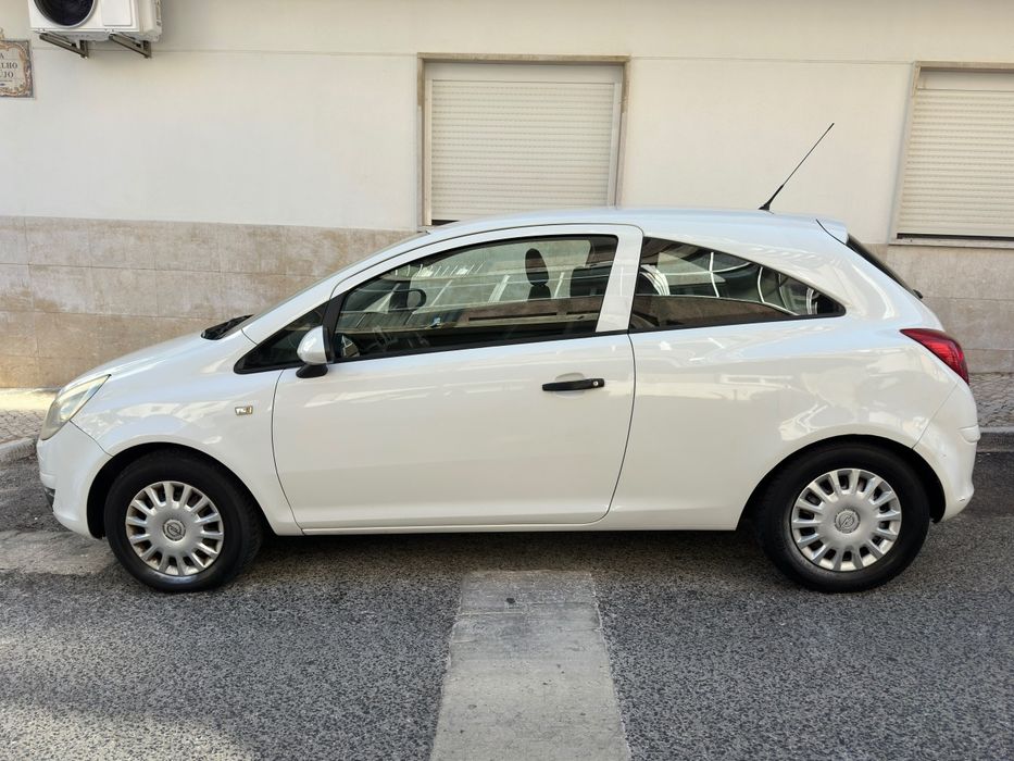 Opel Corsa 1.3cdti 2010
