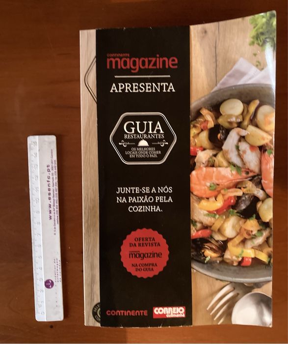 Livro “Guia de restaurantes”
