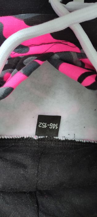 Dres Adidas NOWY r.146-152