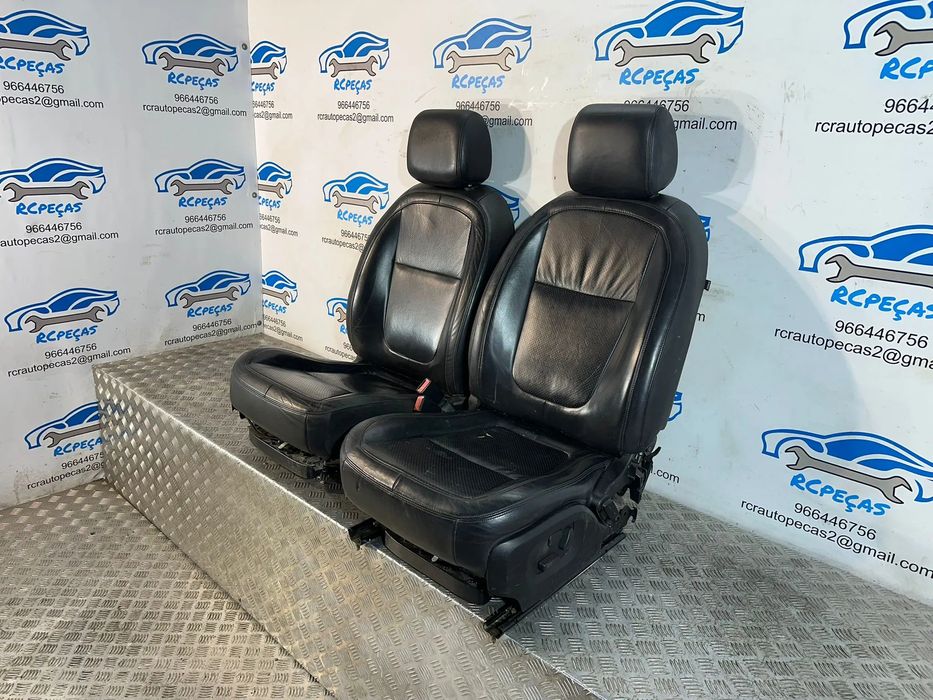Conjunto Bancos Pele Eletricos Frente Frontais Jaguar XF X250 2007 -