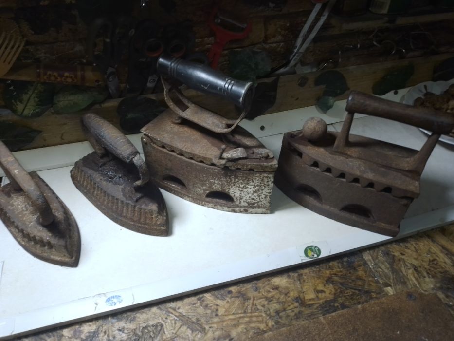 Утюги винтажные СССР.