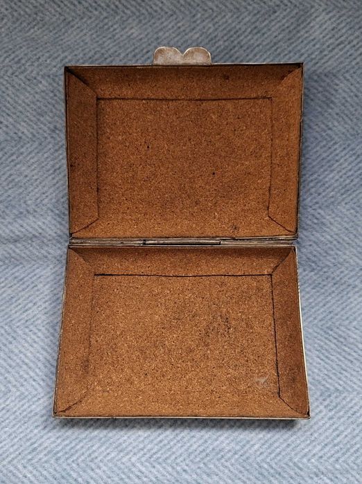 Trio de caixas em estanho, design floral, anos 60