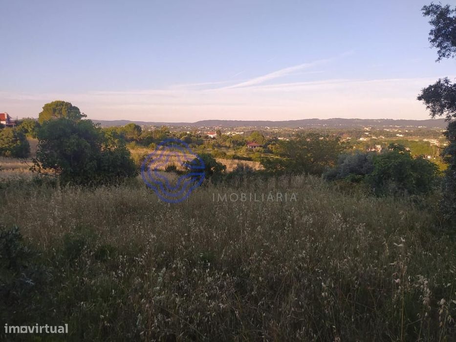 Lote de terreno com projeto aprovado a 2 minutos do centro da cidade d