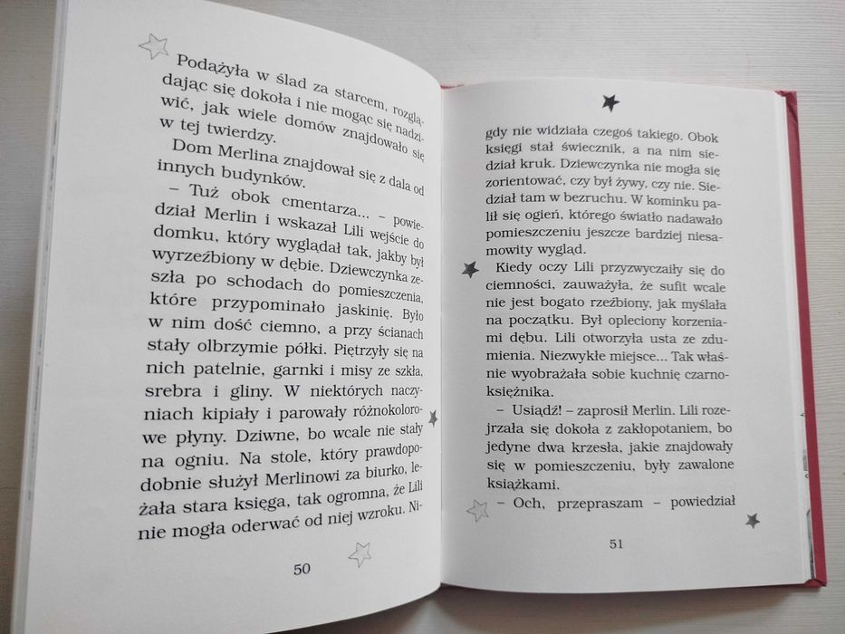 Książki z serii o przygodach Lili Tajemnica piramidy,  Obłaskawić smok
