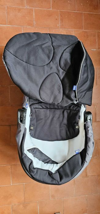 Trio chicco usado em bom estado