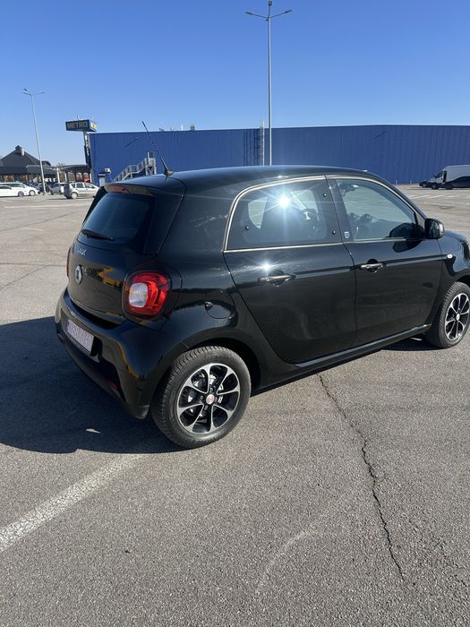 Smart EQ forfour 2021р.